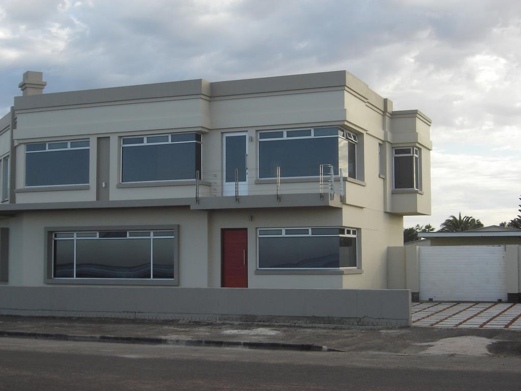Lagoon View Self Catering Walvis Bay Exterior photo