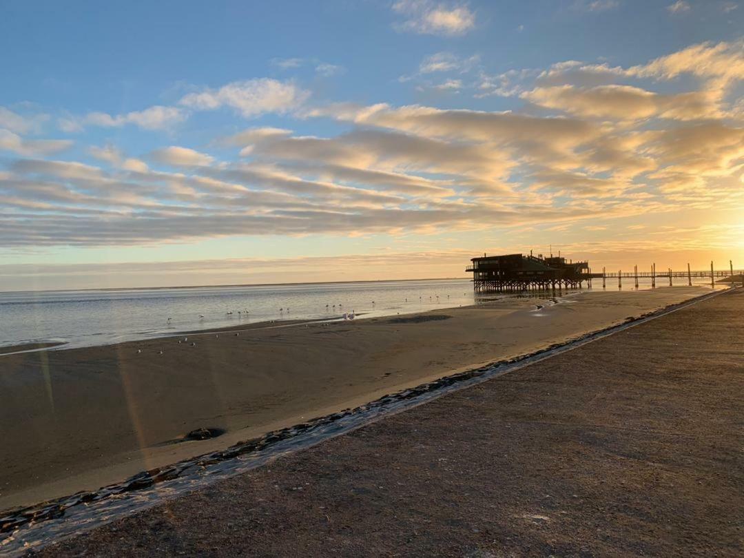 Lagoon View Self Catering Walvis Bay Exterior photo
